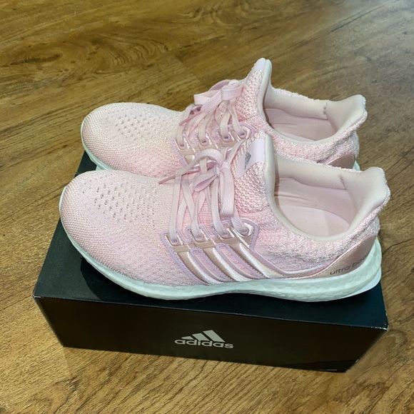 adidas Shoes - Adidas Ultraboost